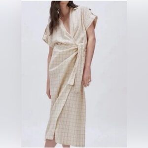 Zara Womens Cream Checkered Dress Size M Maxi dress.